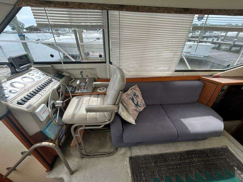 Compromise 35ft Bayliner Yacht For Sale
