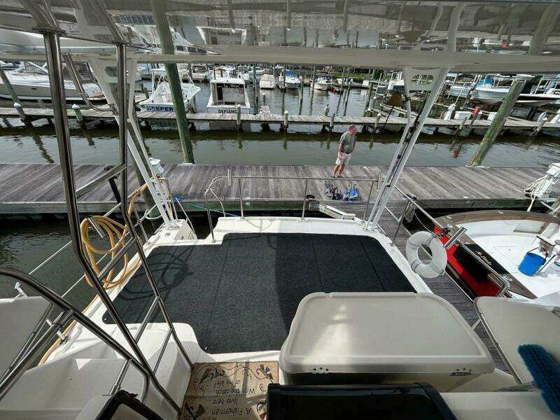 Compromise 35ft Bayliner Yacht For Sale