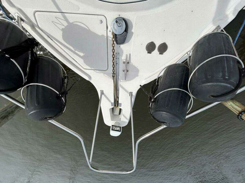 Compromise 35ft Bayliner Yacht For Sale