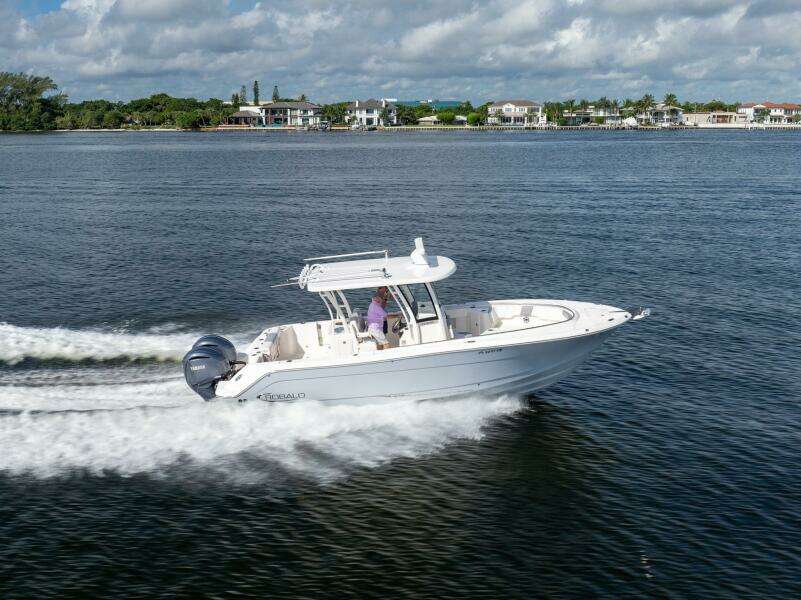 30ft Robalo Yacht For Sale