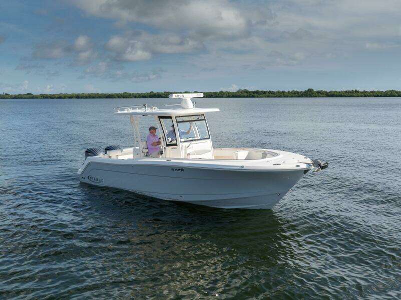 30ft Robalo Yacht For Sale