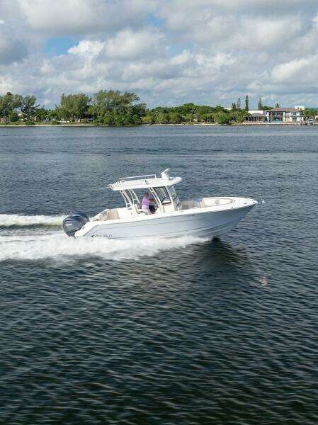 30ft Robalo Yacht For Sale