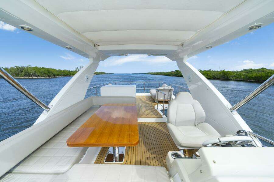 OUR TRADE 50ft Azimut Yacht For Sale OUR TRADE 50ft Azimut Yacht For Sale