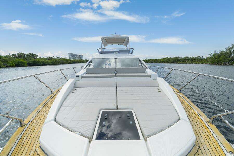 OUR TRADE 50ft Azimut Yacht For Sale OUR TRADE 50ft Azimut Yacht For Sale
