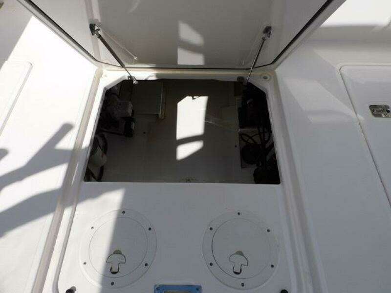 32ft Pursuit Yacht For Sale