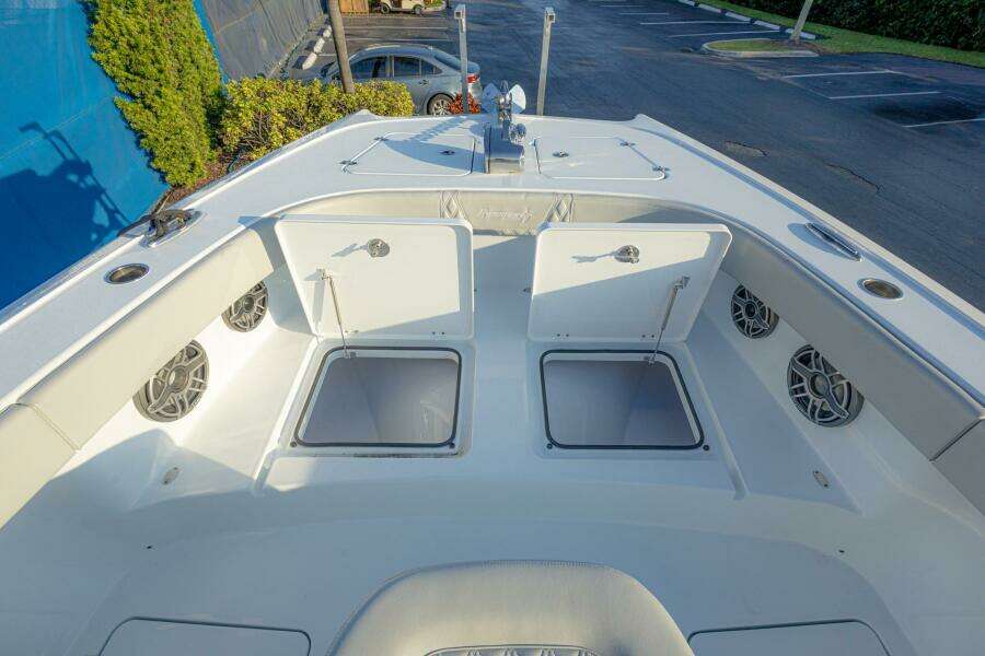 29ft Freeman Yacht For Sale