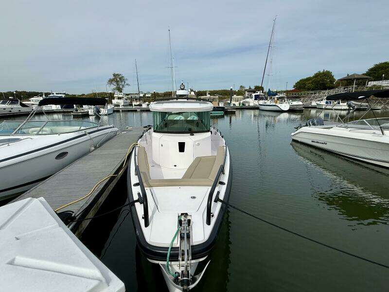 Macchina 28ft Axopar Yacht For Sale