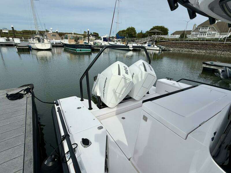 Macchina 28ft Axopar Yacht For Sale