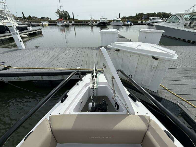 Macchina 28ft Axopar Yacht For Sale