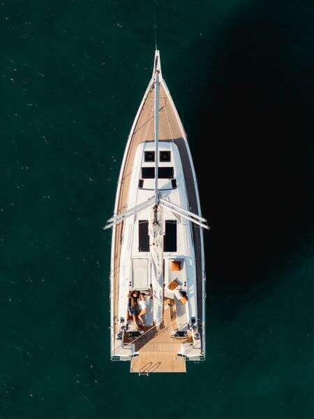 47ft Beneteau Yacht For Sale