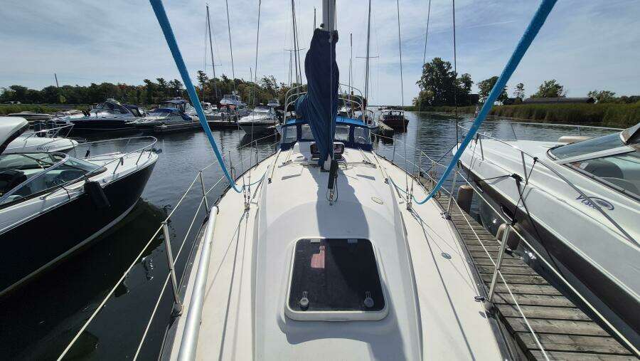 Wind Raker  35ft Mirage Yachts Yacht For Sale