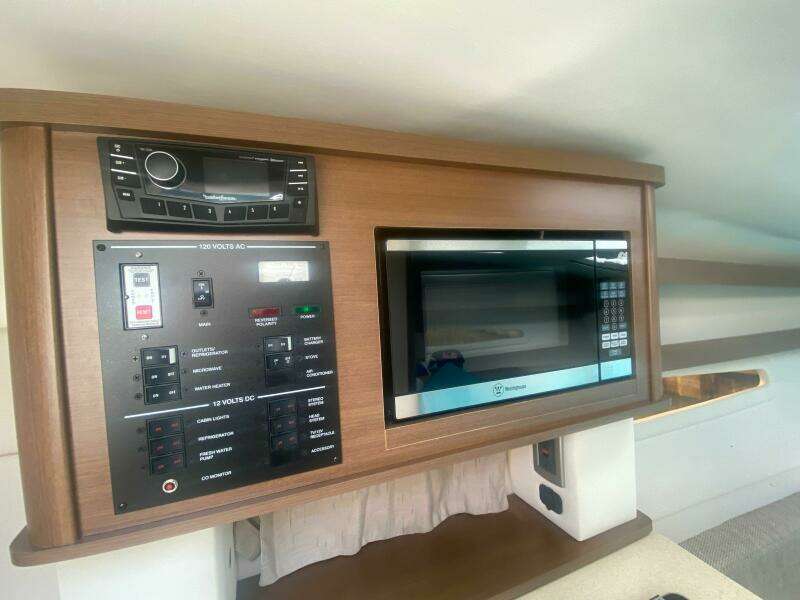 26ft Sea Ray Yacht For Sale