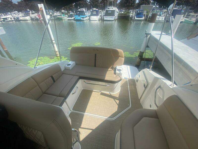 26ft Sea Ray Yacht For Sale