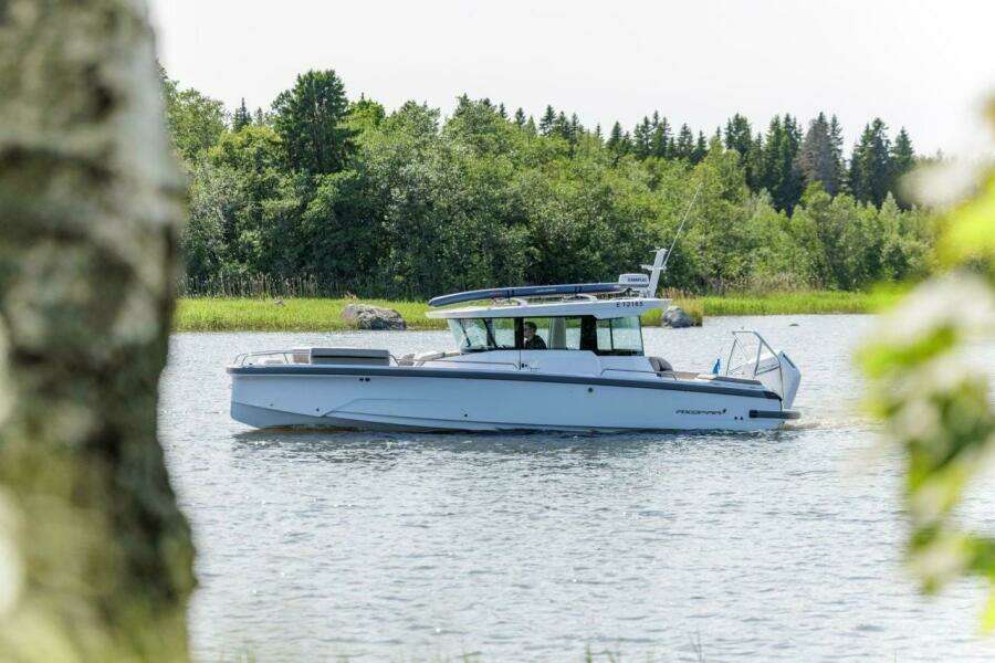 260455 29ft Axopar Yacht For Sale