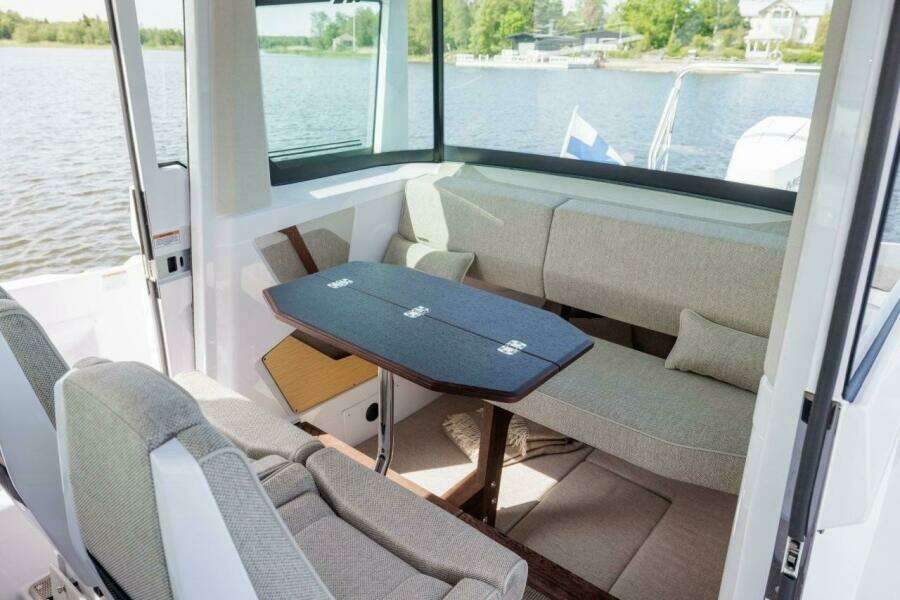 260455 29ft Axopar Yacht For Sale