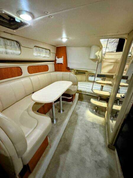 34ft Rinker Yacht For Sale