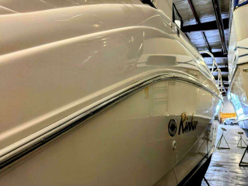 34ft Rinker Yacht For Sale