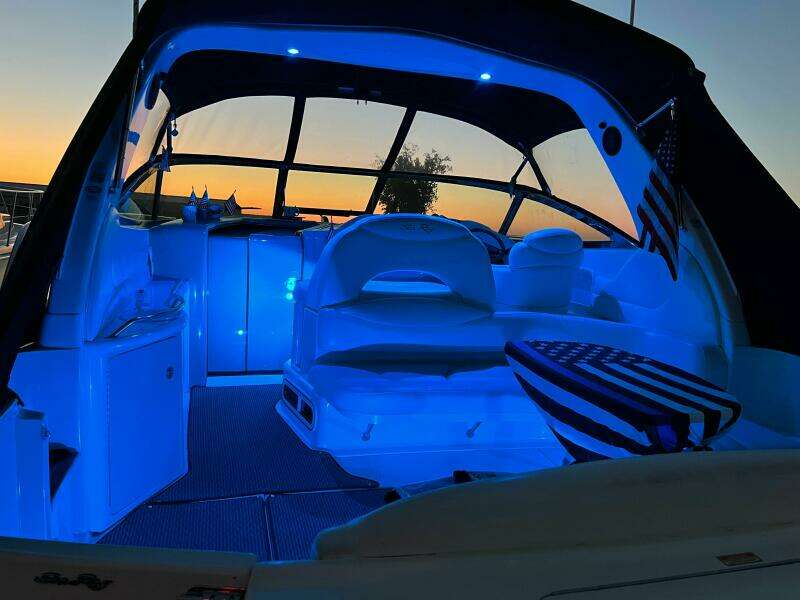 38ft Sea Ray Yacht For Sale