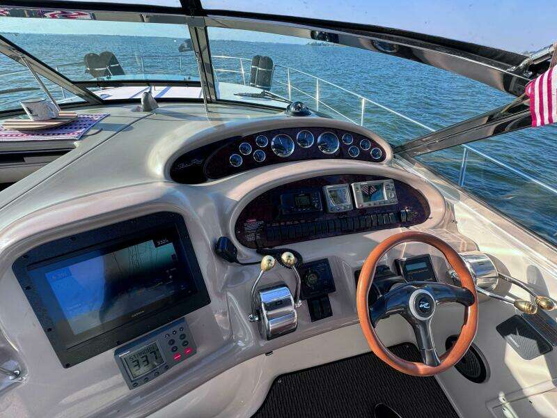 38ft Sea Ray Yacht For Sale