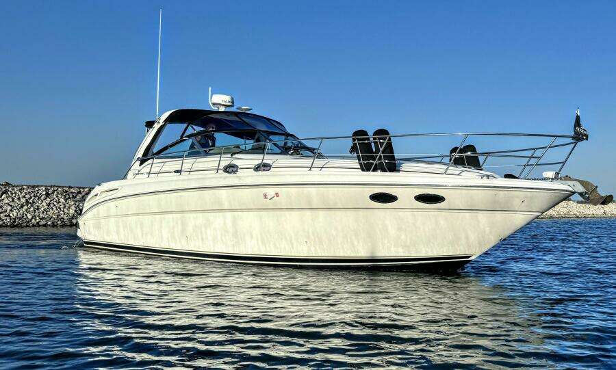 38ft Sea Ray Yacht For Sale