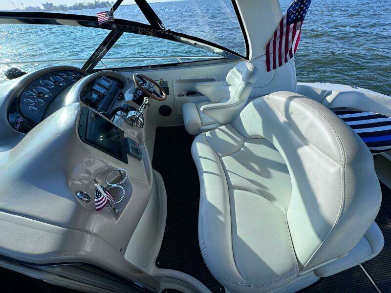 38ft Sea Ray Yacht For Sale