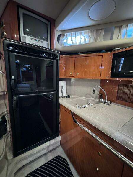 38ft Sea Ray Yacht For Sale