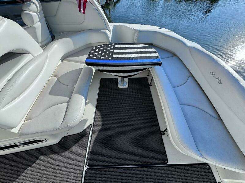 38ft Sea Ray Yacht For Sale