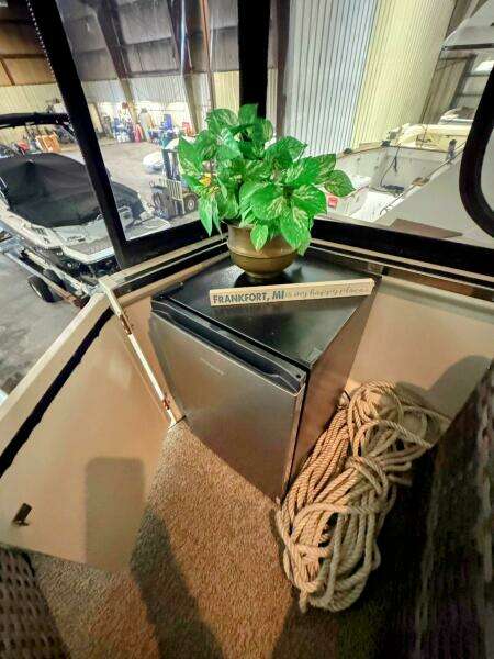 40ft Carver Yacht For Sale