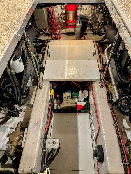 40ft Carver Yacht For Sale