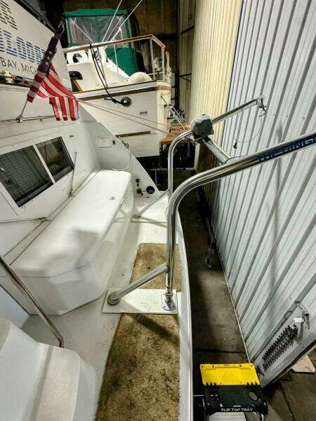 40ft Carver Yacht For Sale