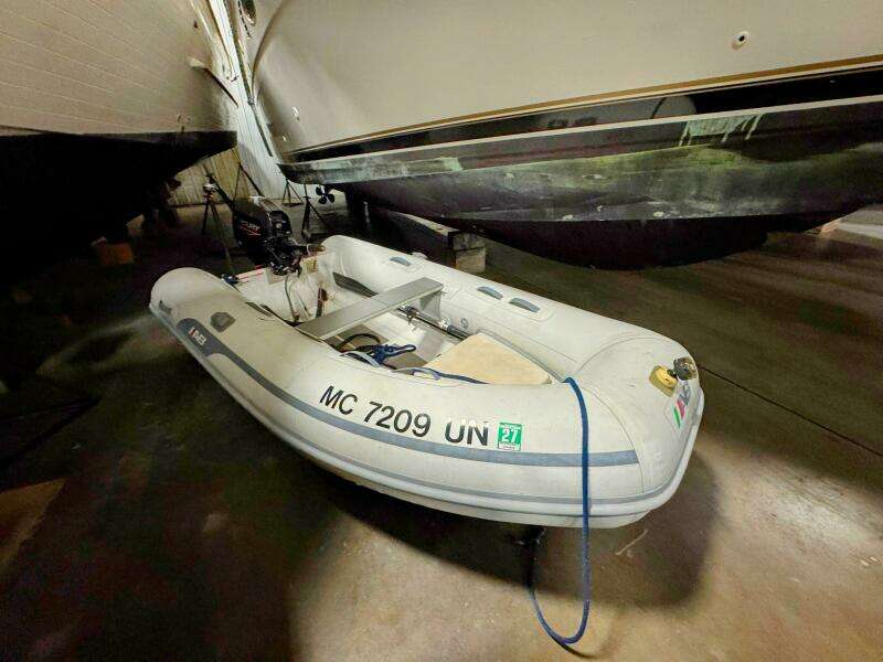 40ft Carver Yacht For Sale