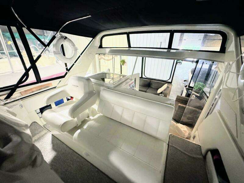 40ft Carver Yacht For Sale