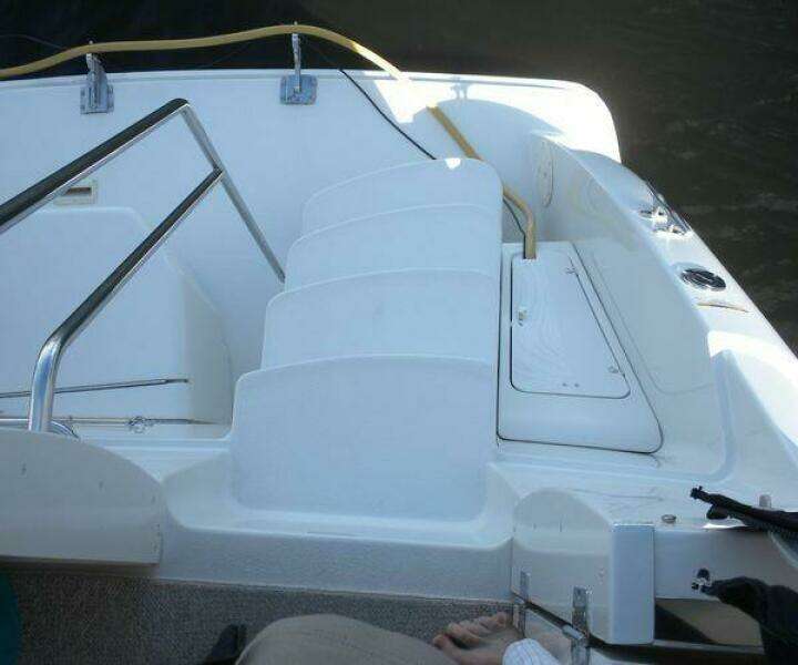 40ft Carver Yacht For Sale