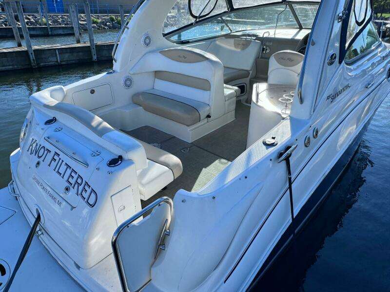 28ft Sea Ray Yacht For Sale