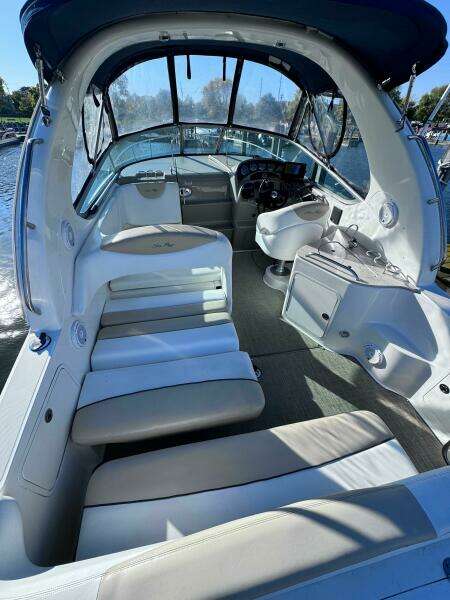 28ft Sea Ray Yacht For Sale