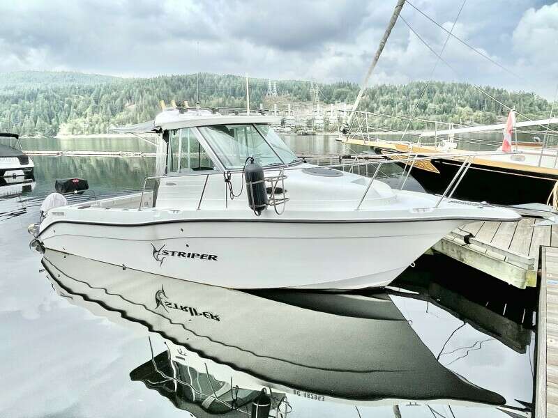 26ft Striper Yacht For Sale