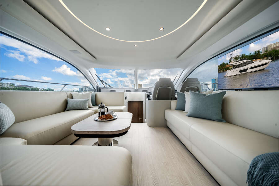 53ft Azimut Yacht For Sale