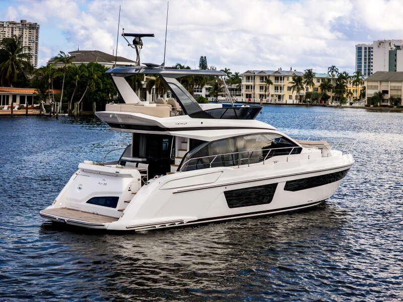 53ft Azimut Yacht For Sale