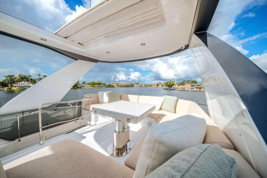 53ft Azimut Yacht For Sale