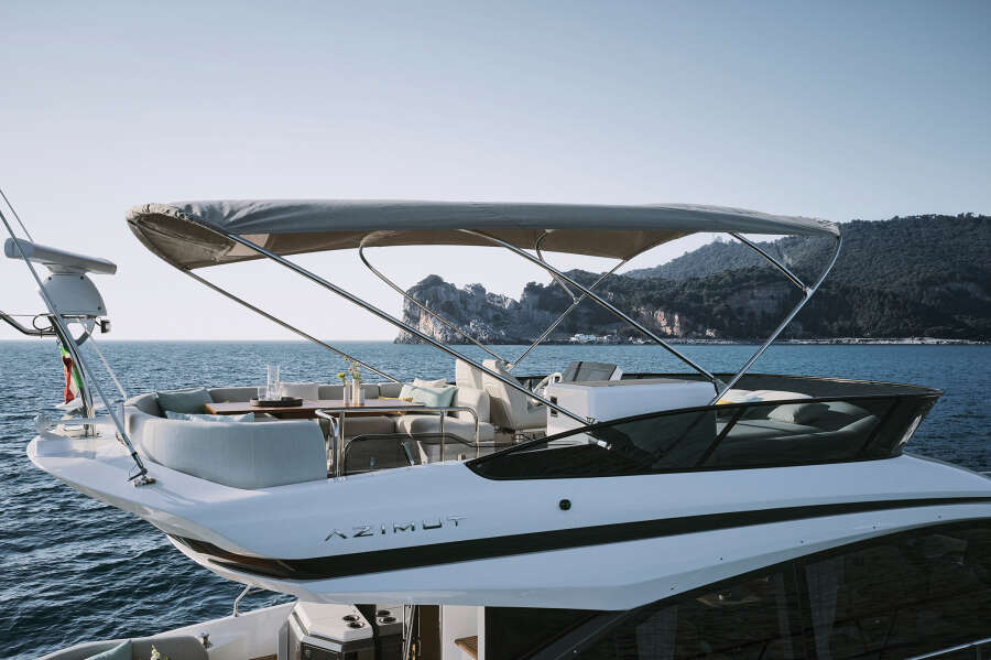 53ft Azimut Yacht For Sale