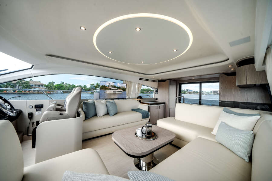 53ft Azimut Yacht For Sale