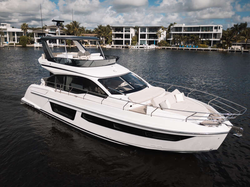 53ft Azimut Yacht For Sale