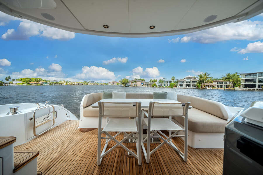 53ft Azimut Yacht For Sale
