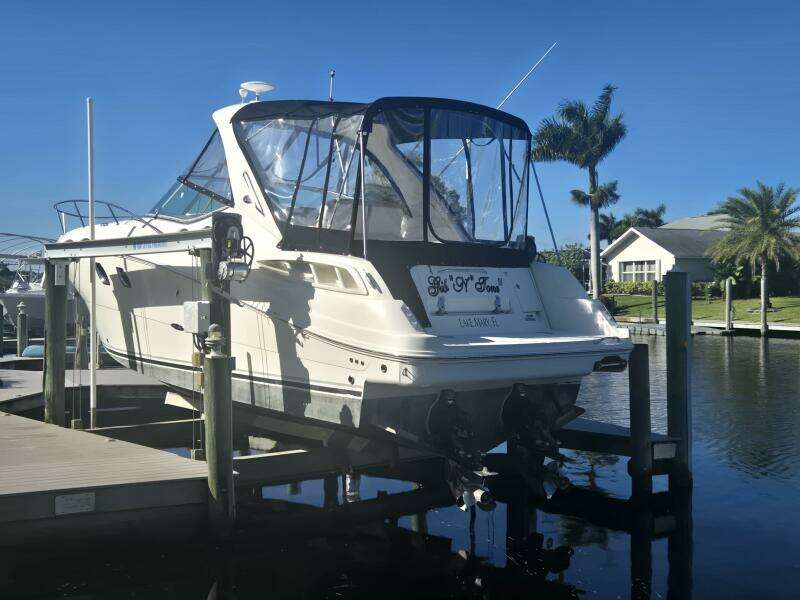 Gib N Tone 35ft Sea Ray Yacht For Sale