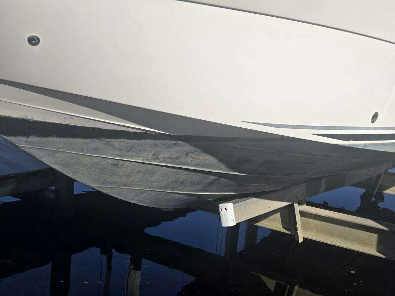 Gib N Tone 35ft Sea Ray Yacht For Sale