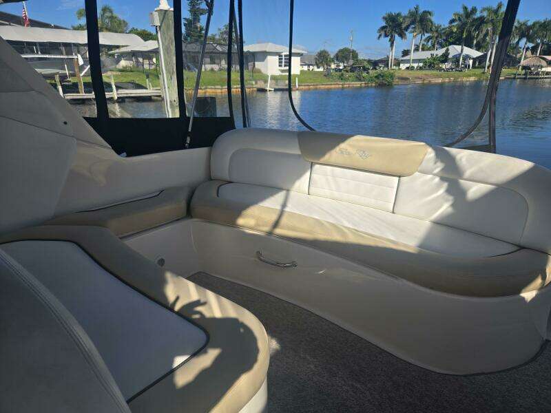 Gib N Tone 35ft Sea Ray Yacht For Sale