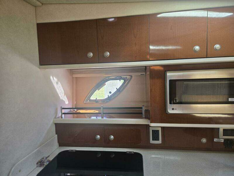 Gib N Tone 35ft Sea Ray Yacht For Sale