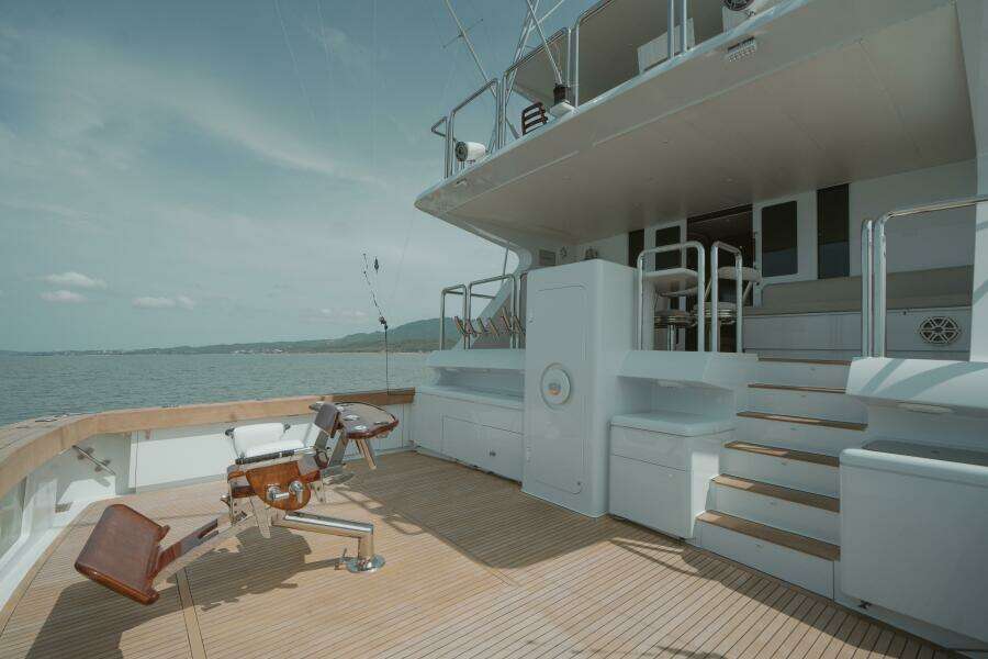 Aussie Rules 87ft Oceanfast Yacht For Sale