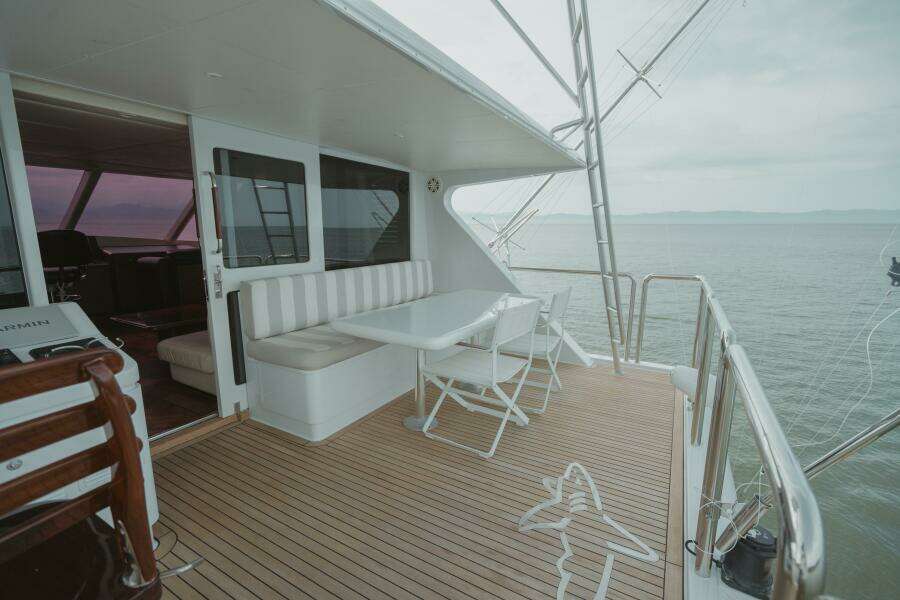 Aussie Rules 87ft Oceanfast Yacht For Sale