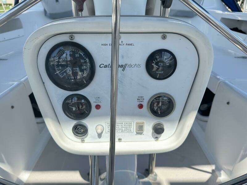 Wannabe 38ft Catalina Yacht For Sale